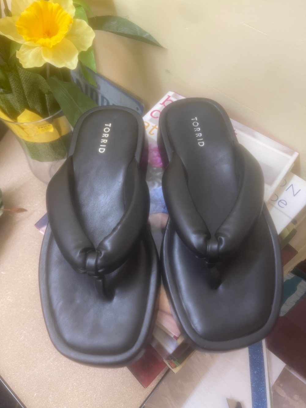 torrid Black Padded Thong Sandals with Square Toe